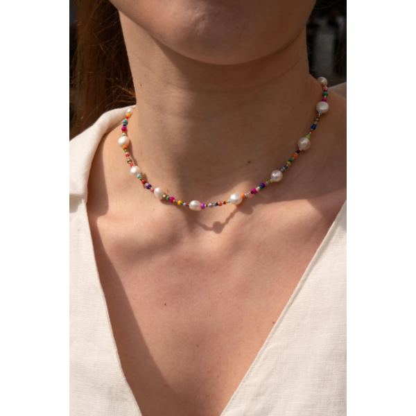 Colier aur dama la baza gatului, colier perle naturale cu aur, inchidere aur 14k, coliere din aur cu perle de cultura si mix cristale summer, colier pietre naturale