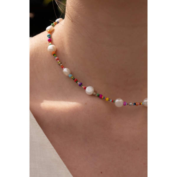 Colier aur dama la baza gatului, colier perle naturale cu aur, inchidere aur 14k, coliere din aur cu perle de cultura si mix cristale summer, colier pietre naturale