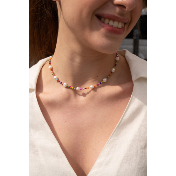 Colier aur dama la baza gatului, colier perle naturale cu aur, inchidere aur 14k, coliere din aur cu perle de cultura si mix cristale summer, colier pietre naturale