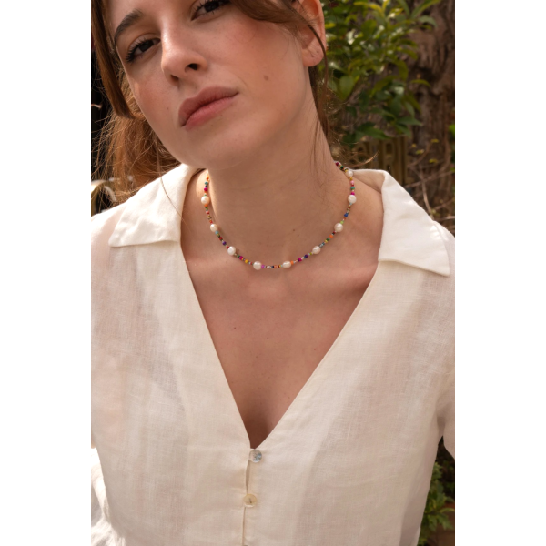 Colier aur dama la baza gatului, colier perle naturale cu aur, inchidere aur 14k, coliere din aur cu perle de cultura si mix cristale summer, colier pietre naturale