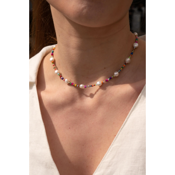 Colier aur dama la baza gatului, colier perle naturale cu aur, inchidere aur 14k, coliere din aur cu perle de cultura si mix cristale summer, colier pietre naturale