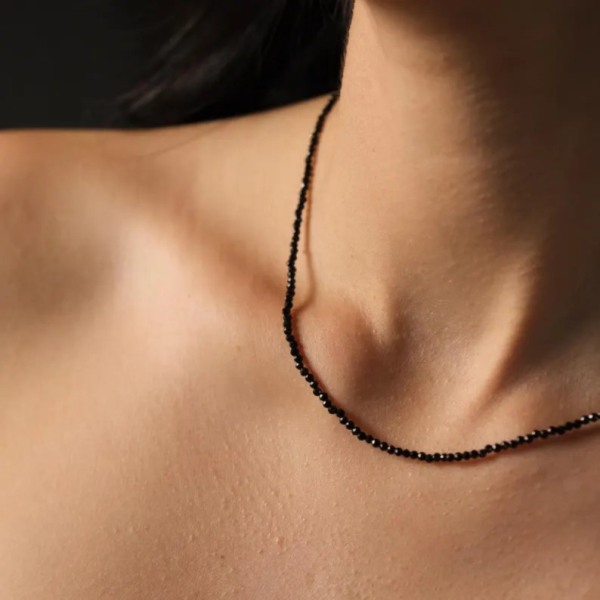 Colier Pietre Naturale și Închidere Aur 14K, colier spinel 2 mm, colier inchizatoare aur cu pietre ntaturale